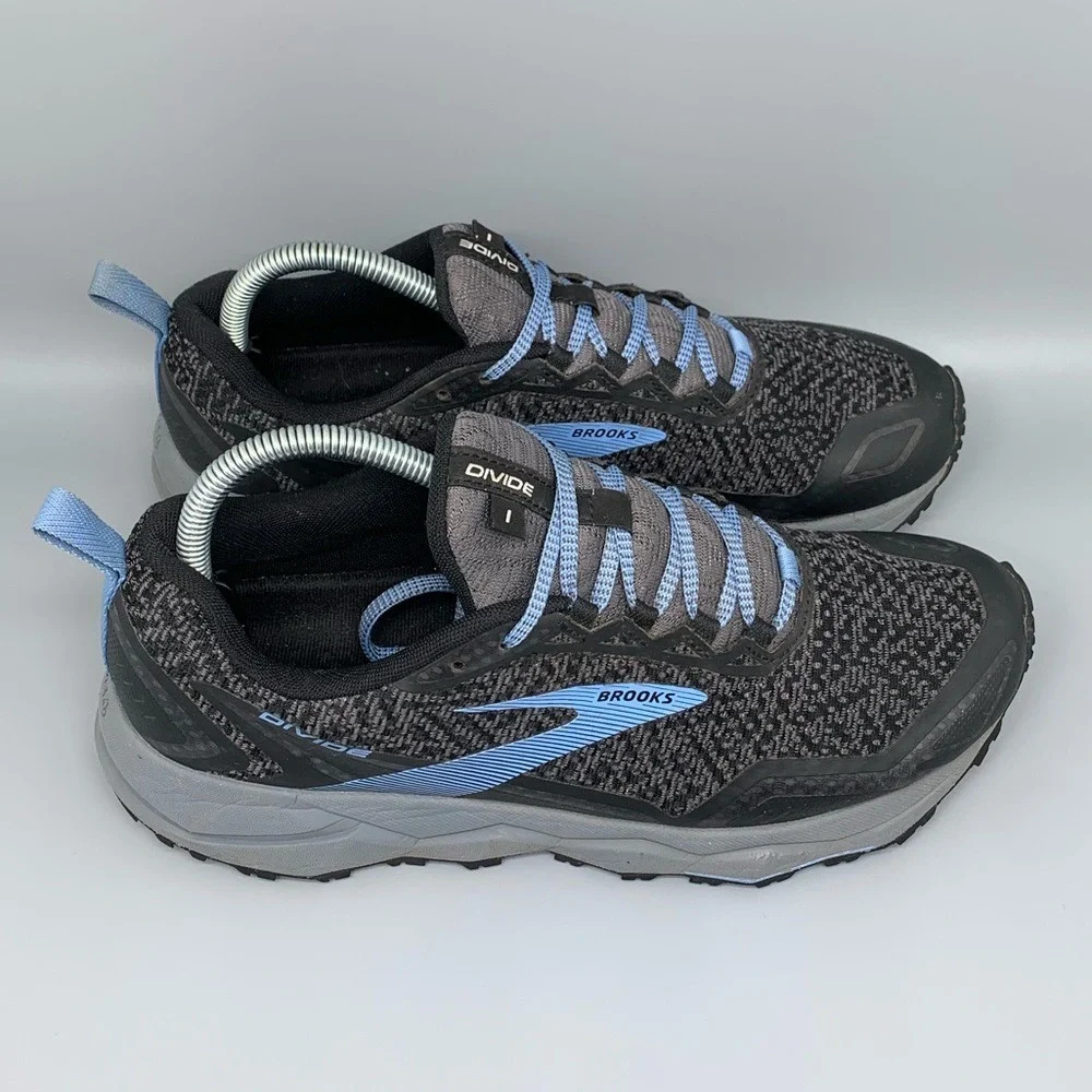 Brooks Divide Black‎ Blue Trail Running Shoes 1203211B080 Women's Sz 9.5